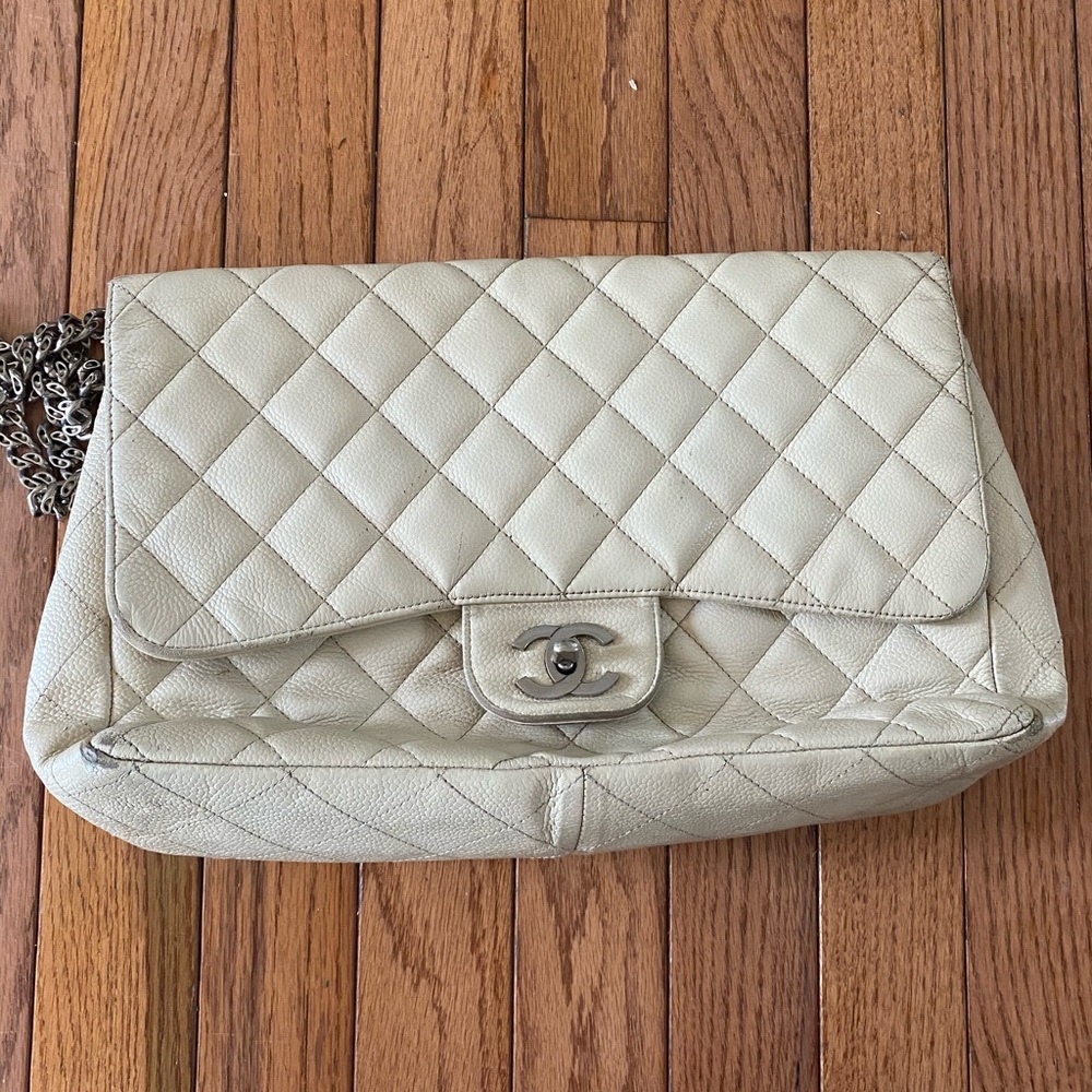 Chanel handbag beige